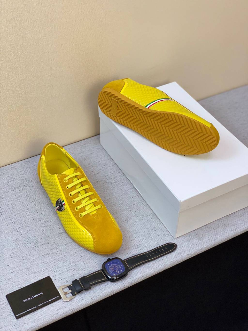 D*G sneaker